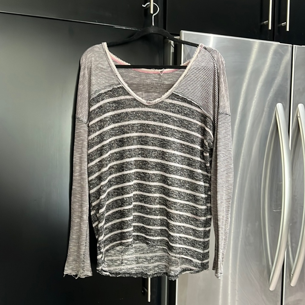Weathered Feeling Black / WhityPinky Stripes